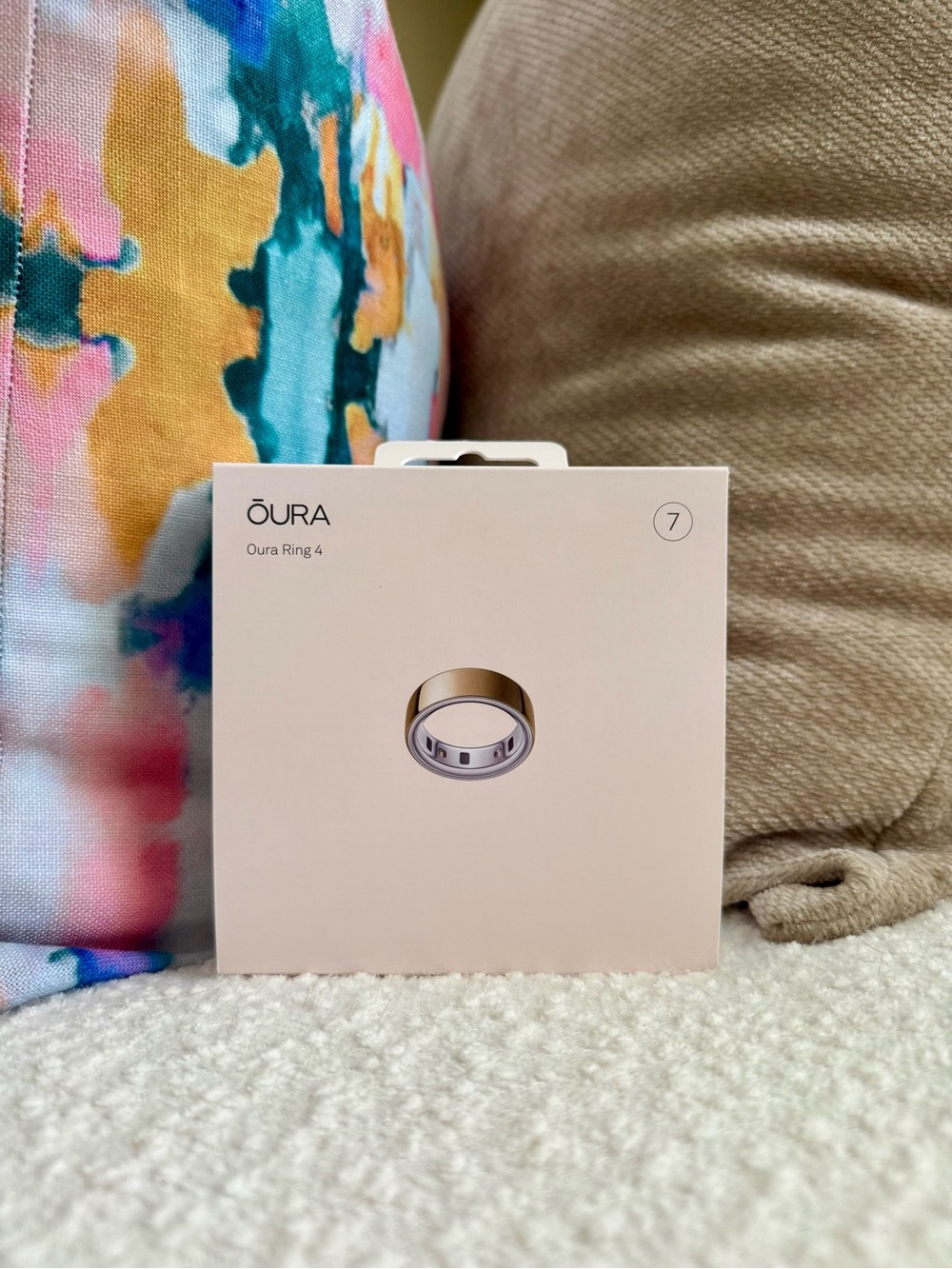 Oura Ring 4 - BRAND NEW - Gold - Size 7